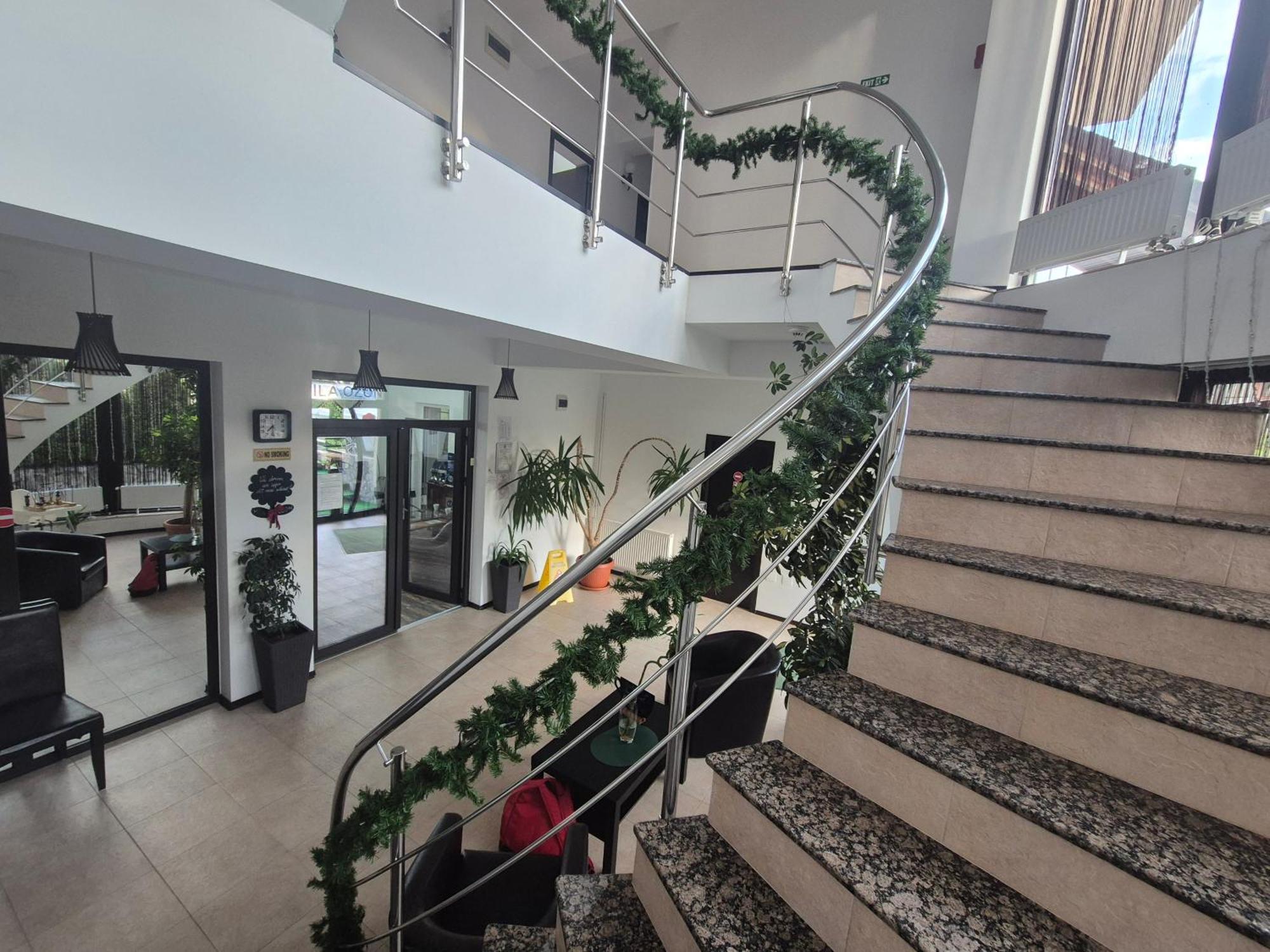 Guest house Ozon 3*