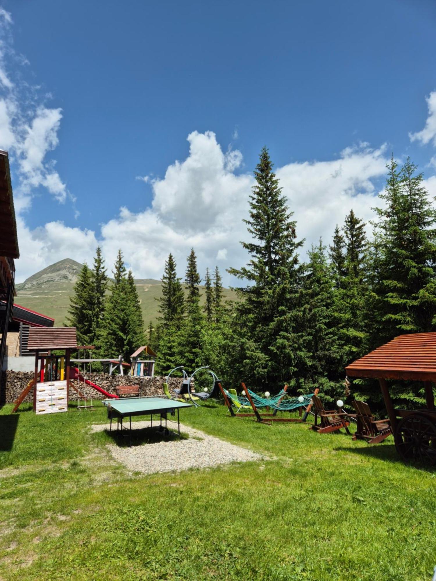 Ozon Guest house Ranca